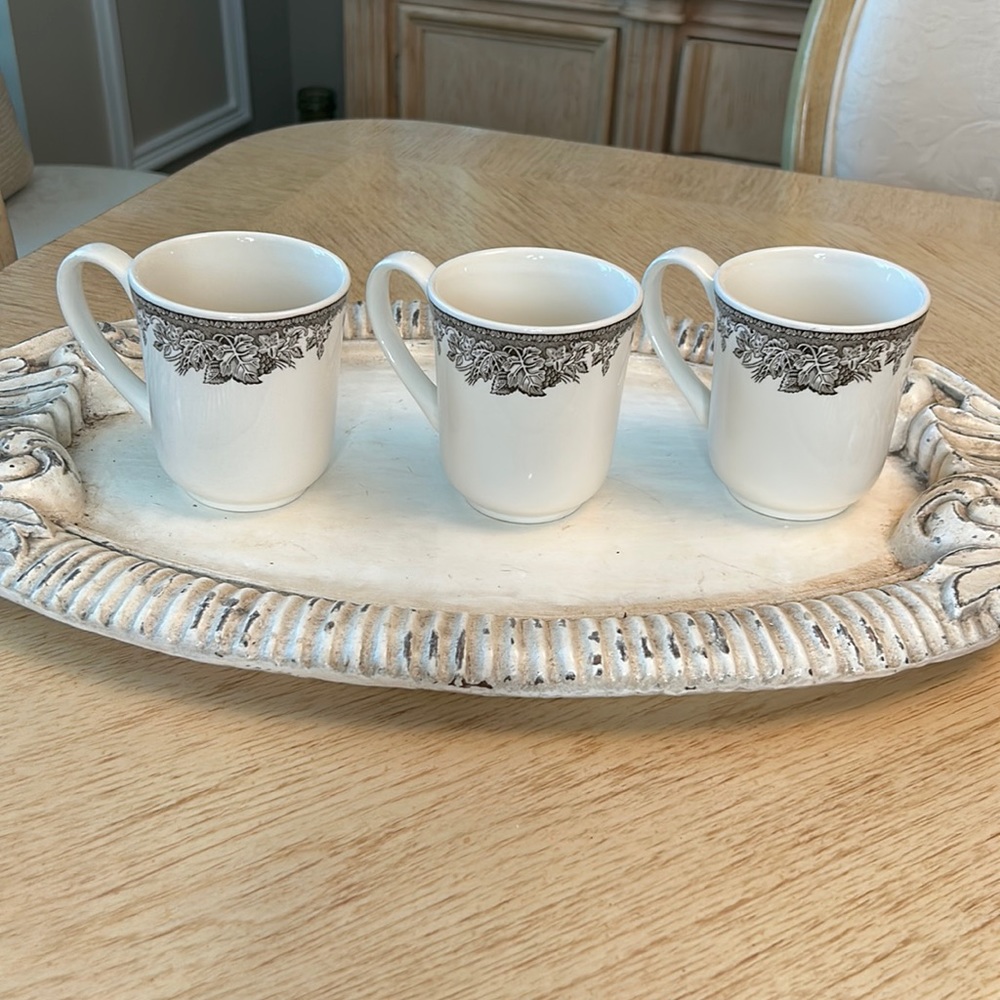 Johnson Brothers Friendly Village Accent  Mug
